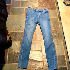 Hollister jeans